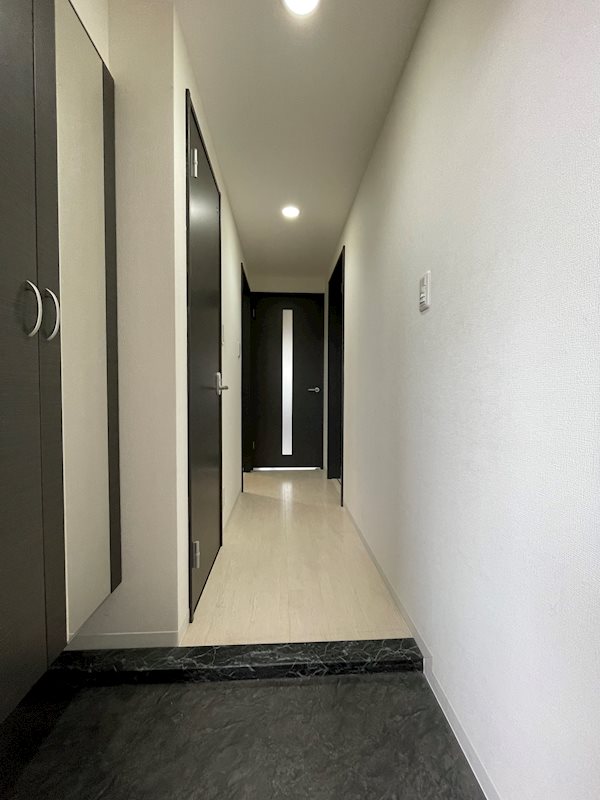 グランデカワノ真田山 玄関