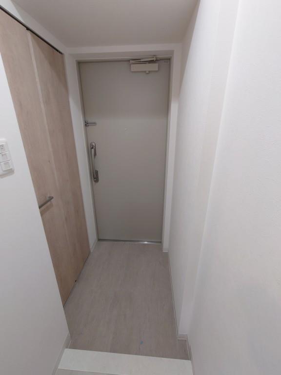 ルフレイユ 泉 久屋大通公園 玄関