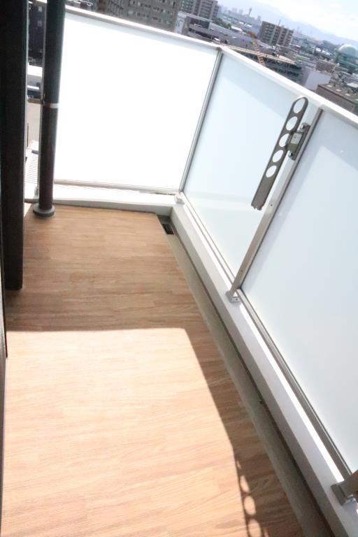 ワイエスビル ベランダ