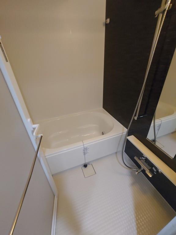 シュトルツ栄 風呂画像