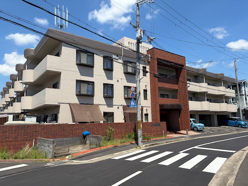 エトワール長岡京 210号室 外観