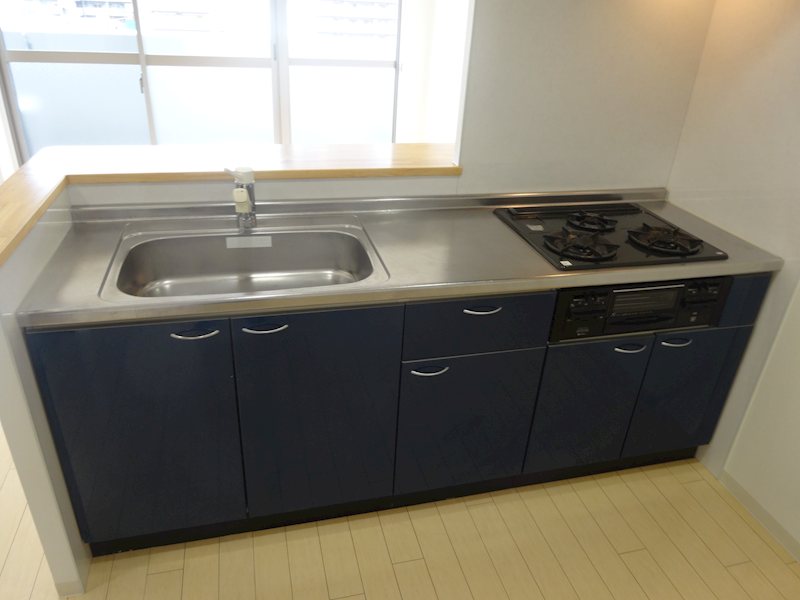 ルミエール北梅田 キッチン