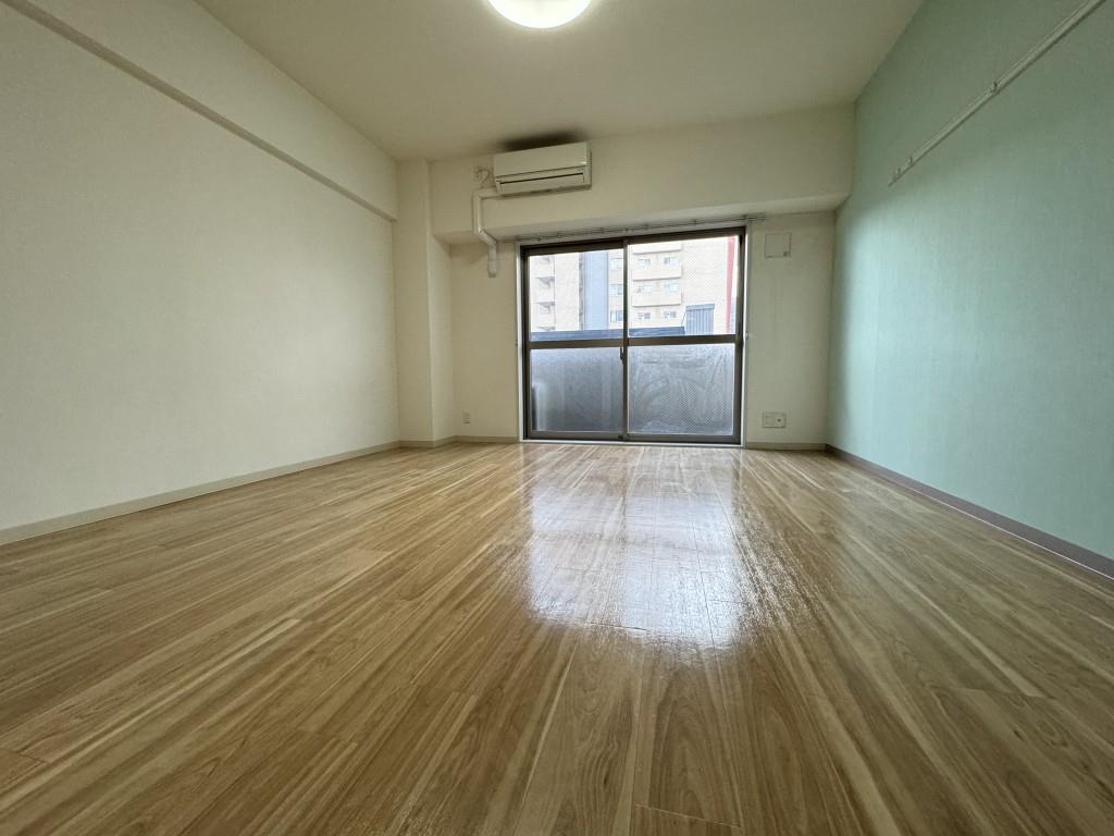 Y&amp;rsquo;z Lucao ベッドルーム