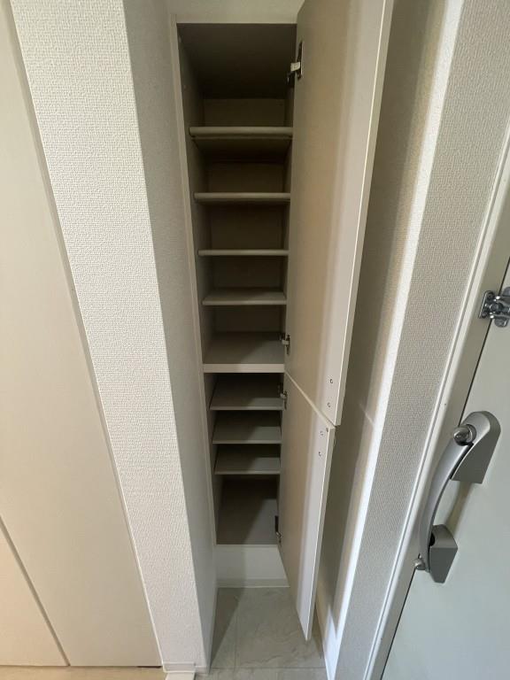 アルカンシェル 玄関