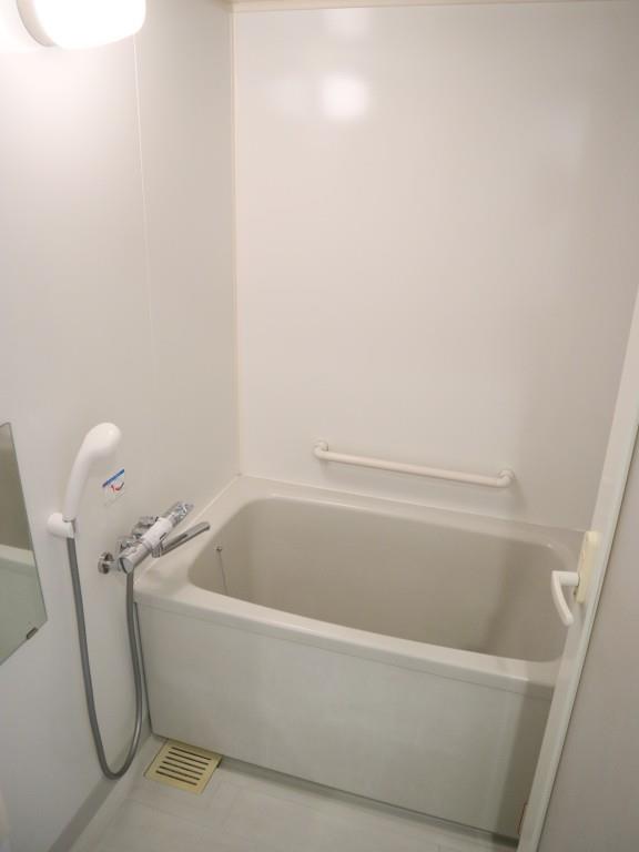 コンフォール東花園 風呂画像