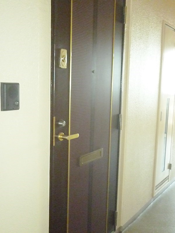 グランドゥール緑ヶ丘 玄関