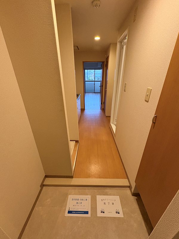 シャトーラフィネ 玄関