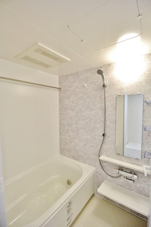 N residence SUMIYOSHI 風呂画像