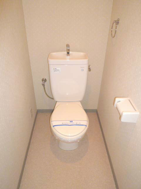 イースト・ワン その他1