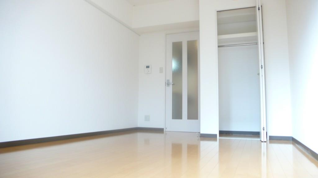 ベルパラーゾ シロカネ ベッドルーム