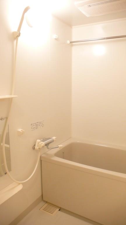 ベルパラーゾ シロカネ 風呂画像