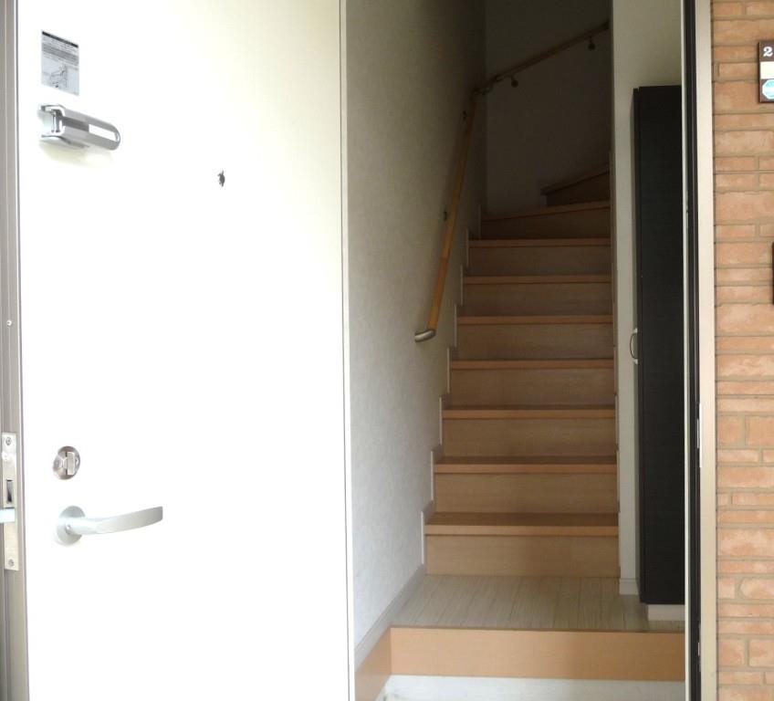 アーバンコートなごみ 玄関