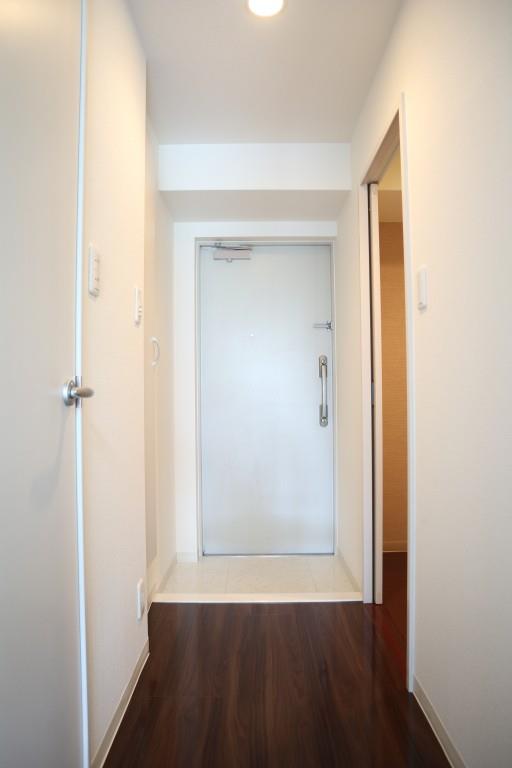 ラフィーネレジデンス 玄関