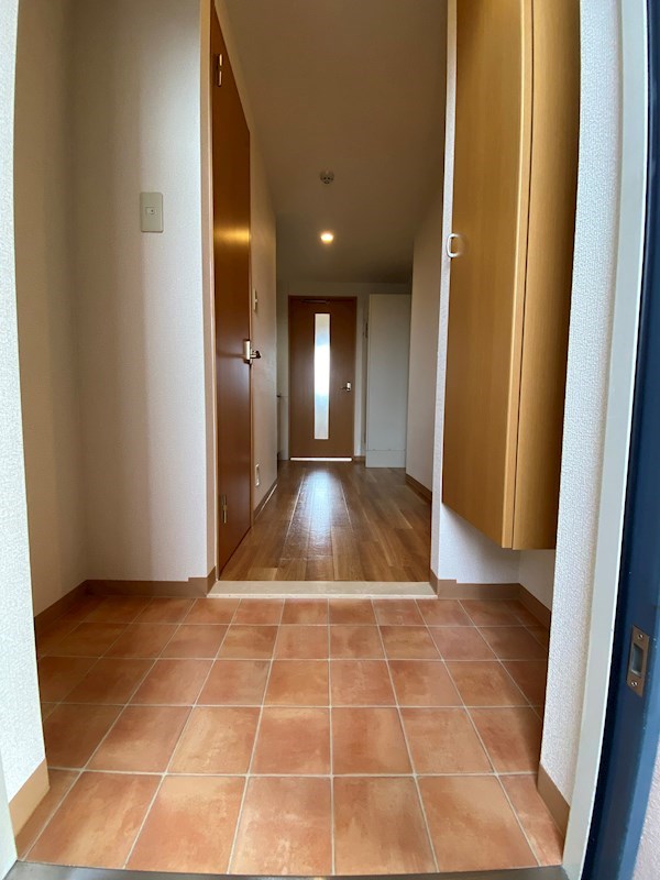 スカイビュー宝泉 玄関