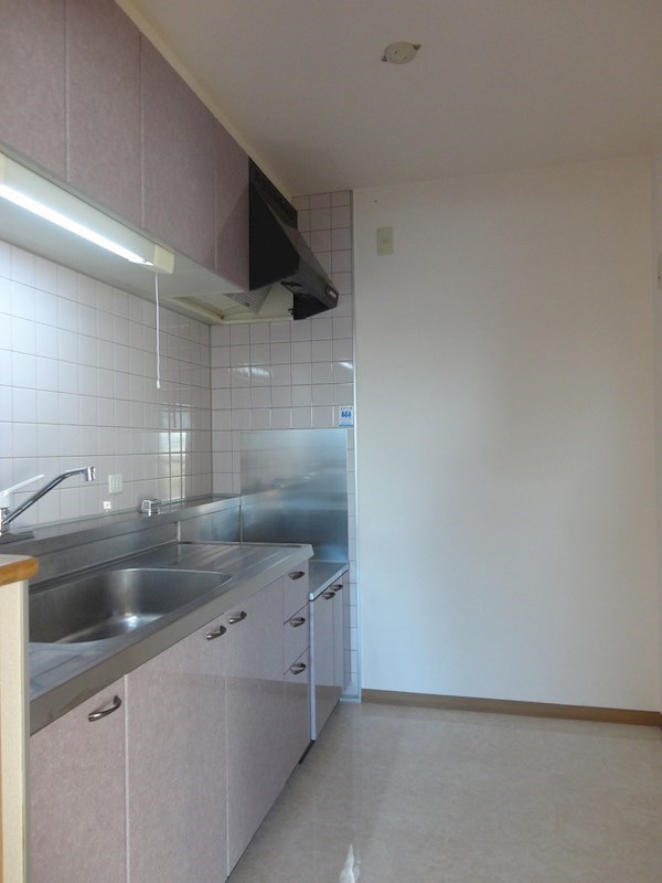 メゾン・ド・グリシーヌ キッチン