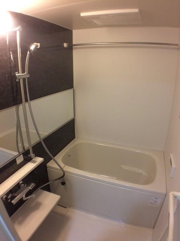 エルヴィータ駅南 玄関