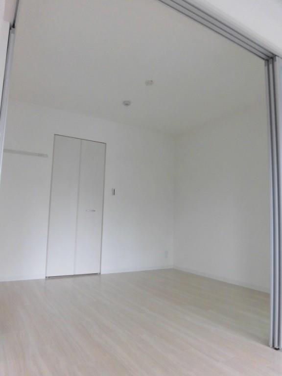 ソラードセンリ ベッドルーム