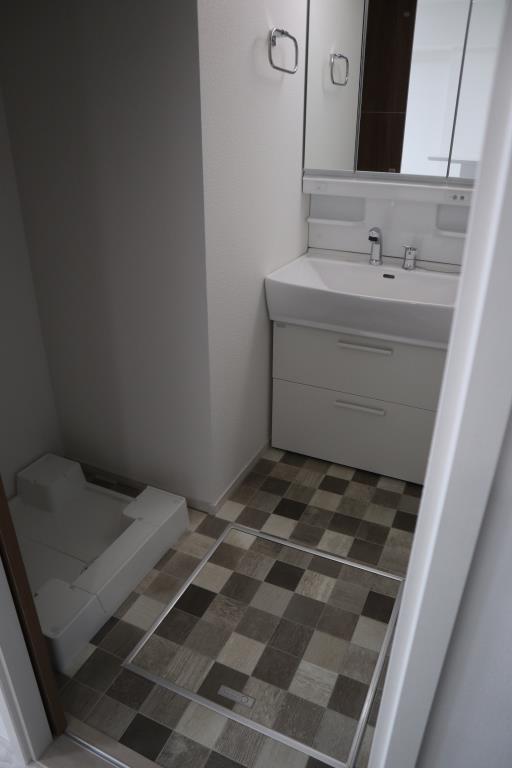 Jウィング (ジェイウィング) 玄関