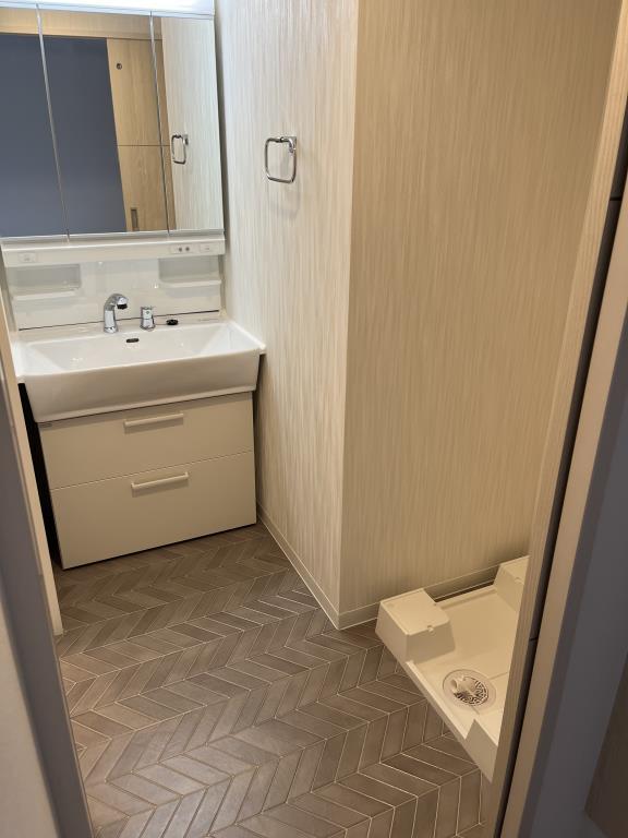 レイ和白 ベッドルーム