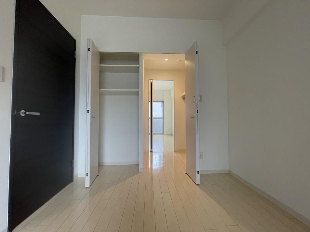 ルミエール北梅田 ベッドルーム