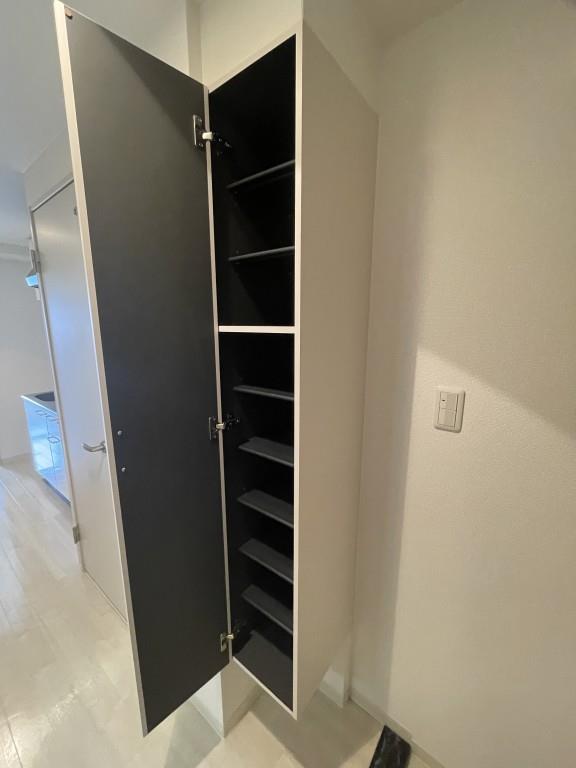 アルシオネ 玄関