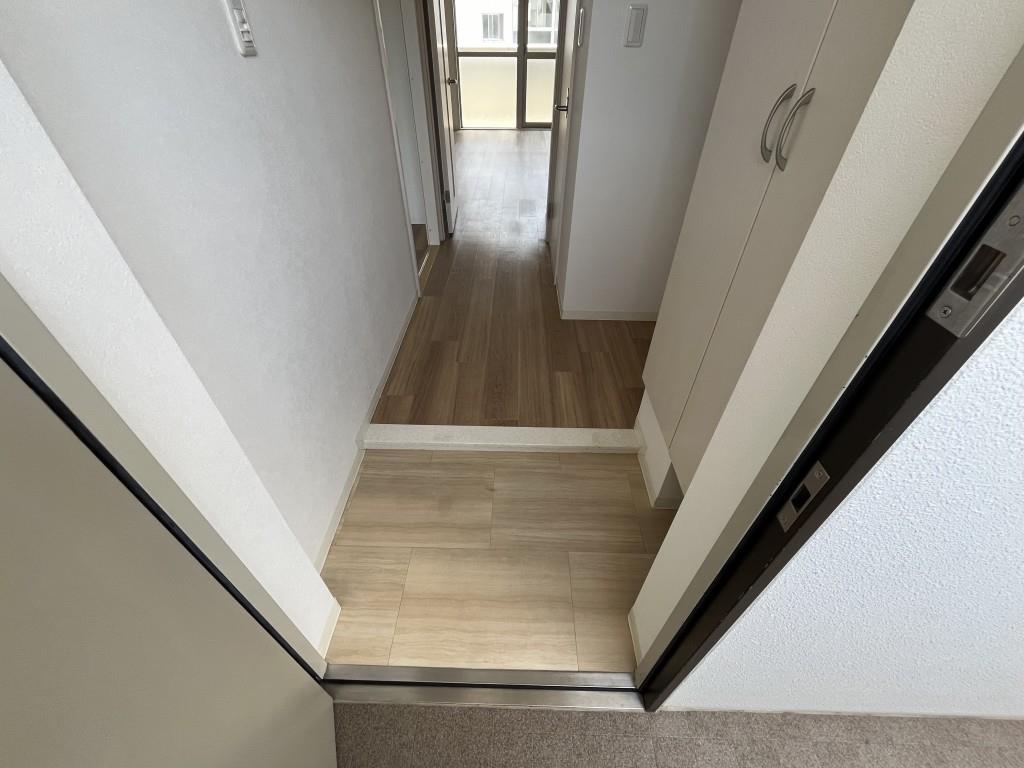 コンフォート城西 玄関