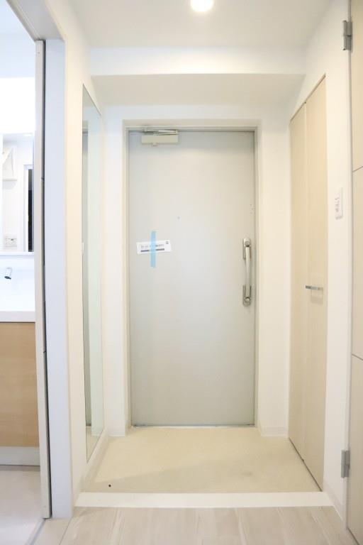 ダイレ・エヌ 玄関