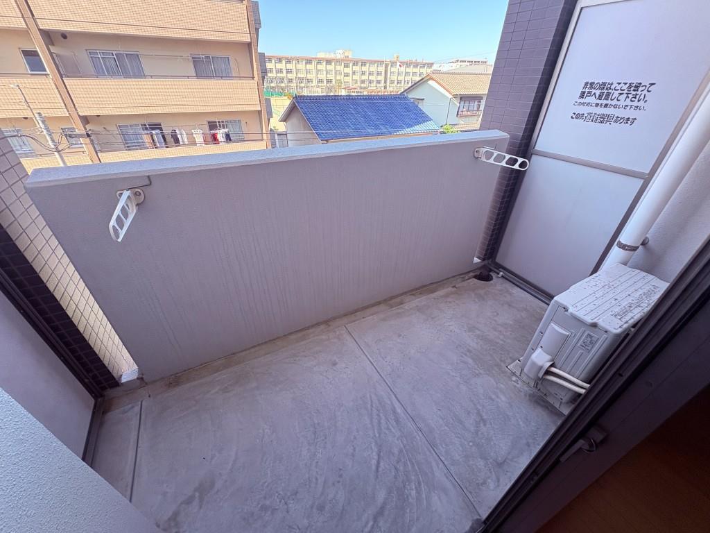 ウィンビー小田部 ベランダ