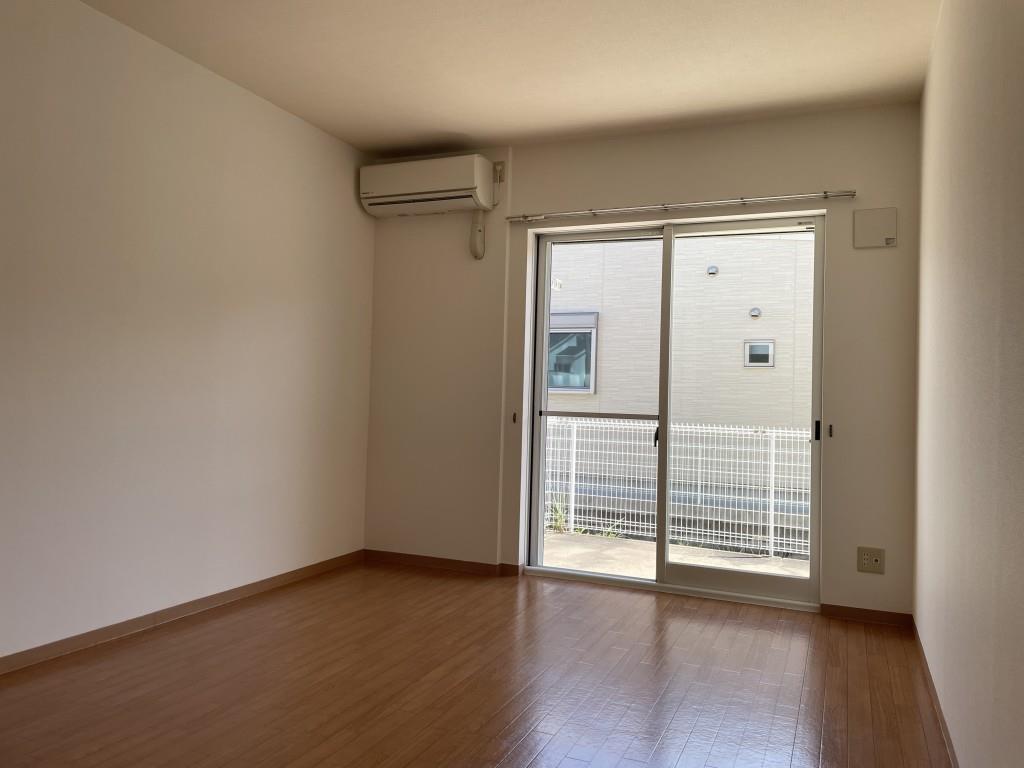 メゾン・サンベリーナ リビング