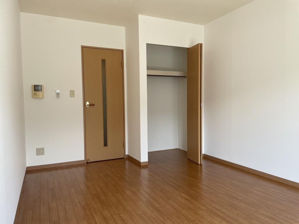 メゾン・サンベリーナ ベッドルーム