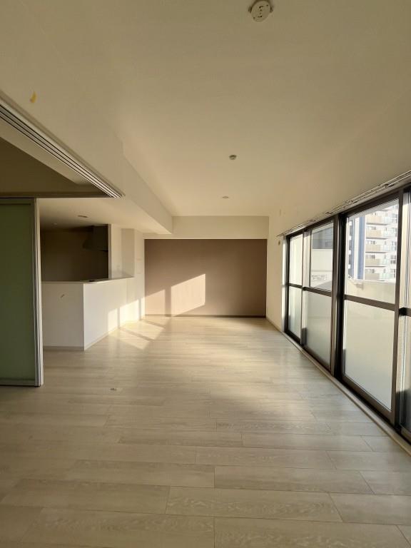 Welina江坂(ウェリナ エサカ) リビング