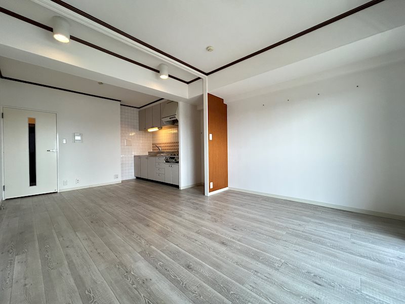 インスコート リビング