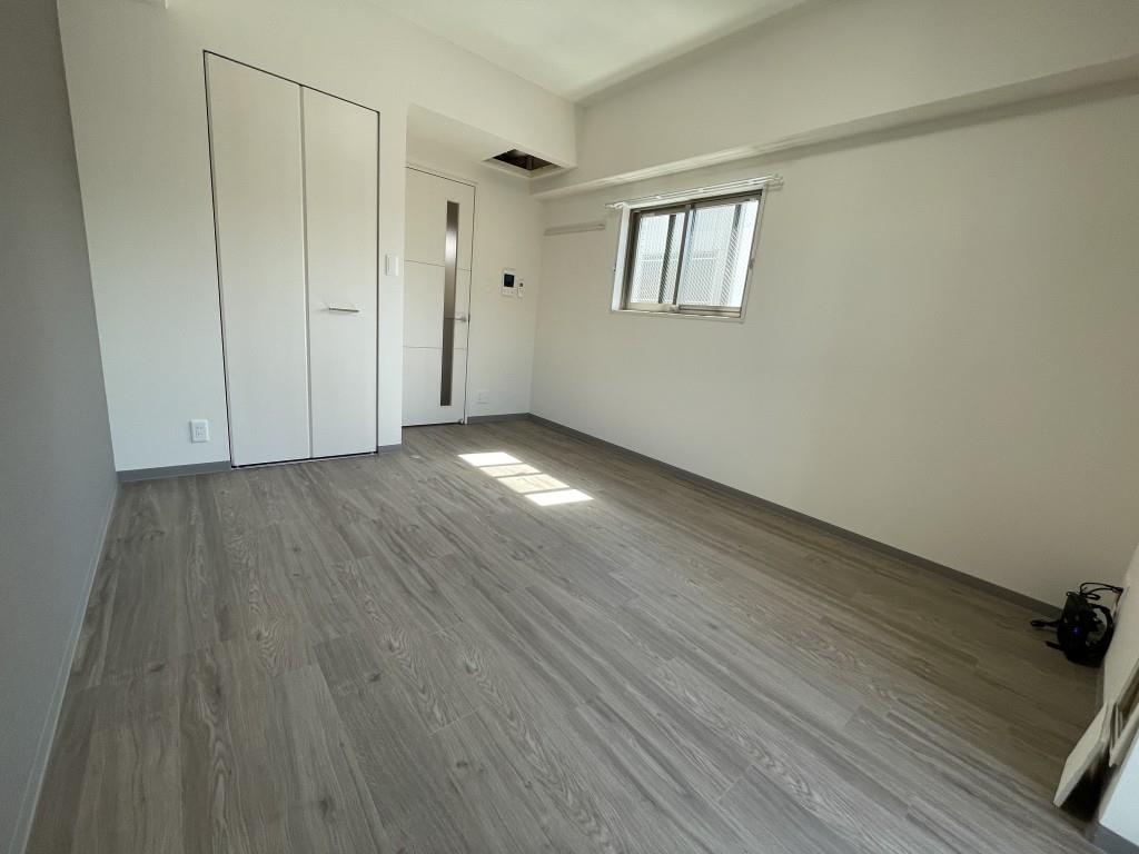 クロスフロント十二所線 ベッドルーム