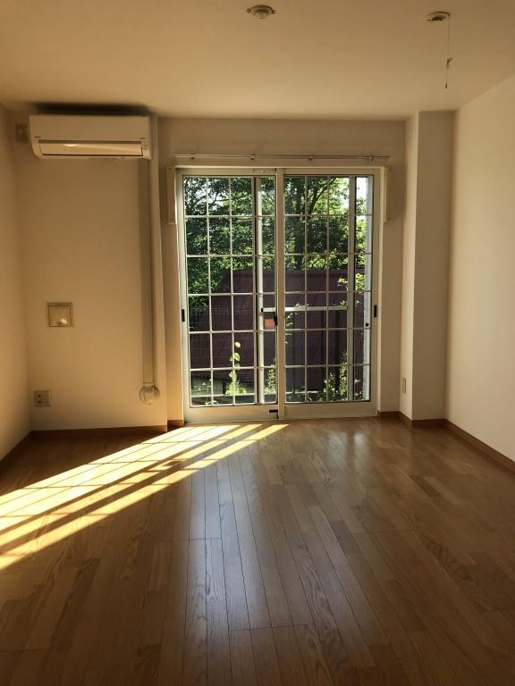 エノ・エリタージュ リビング