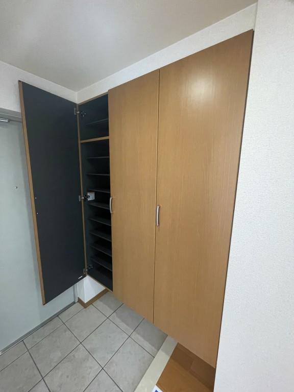 ＦＲＥＡ はい・２１ 玄関