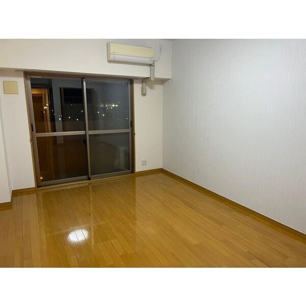 名藤ビル リビング