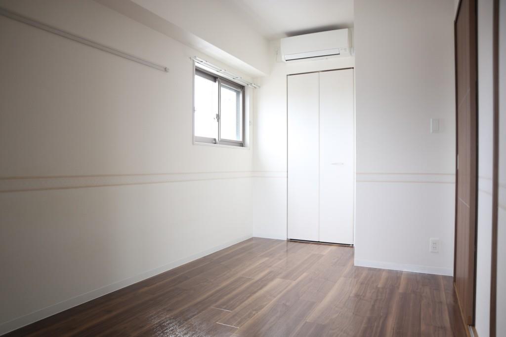 オリーブスクエア ベッドルーム