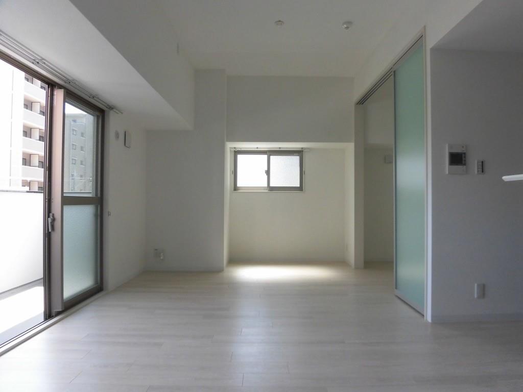 フレール江坂レジデンシャル リビング