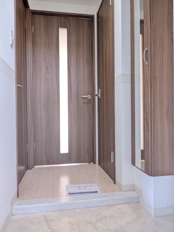 クレメンティア 玄関