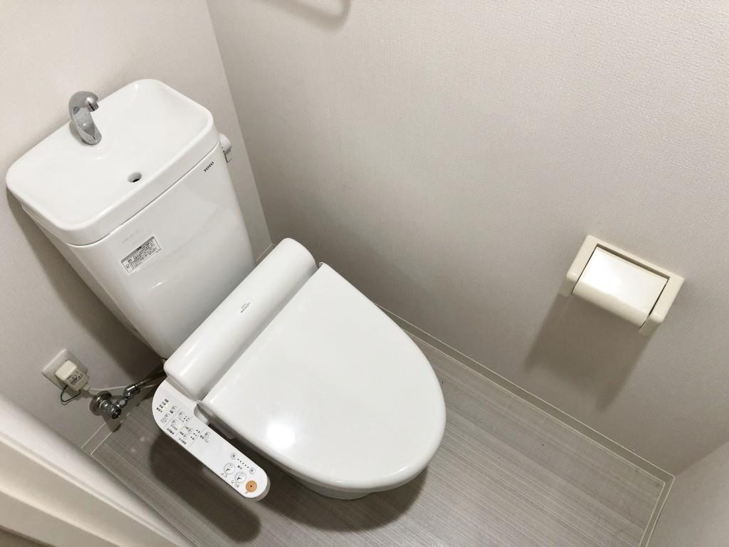 アスピラシオン名駅 玄関