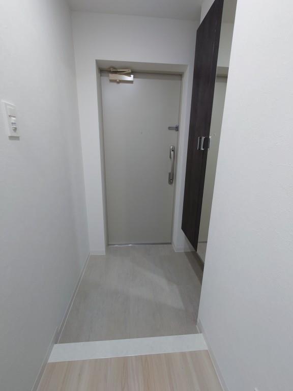 IE伏見 玄関