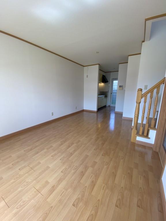 ヒルトップ千里山田 リビング