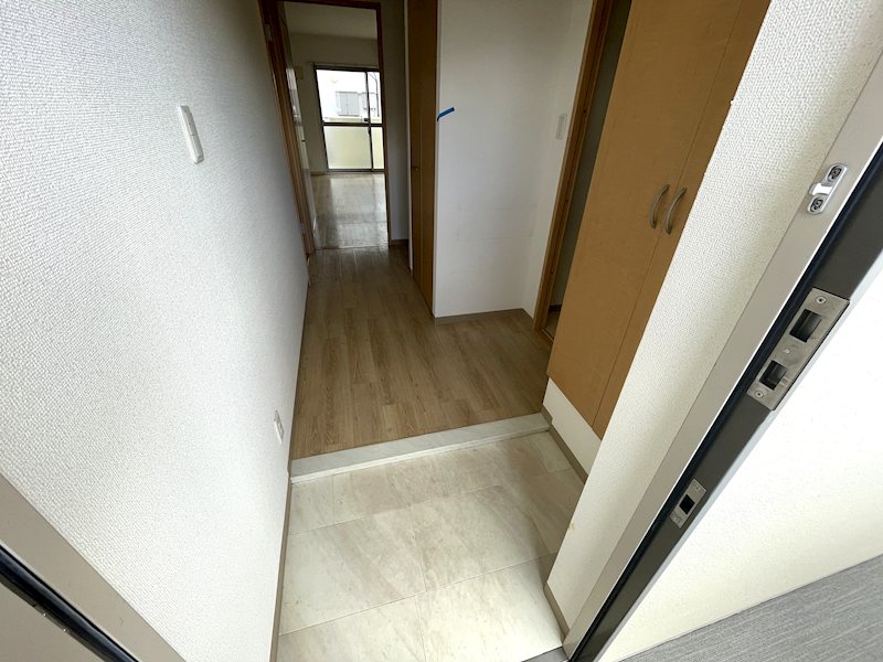 セレステ ユノ 玄関