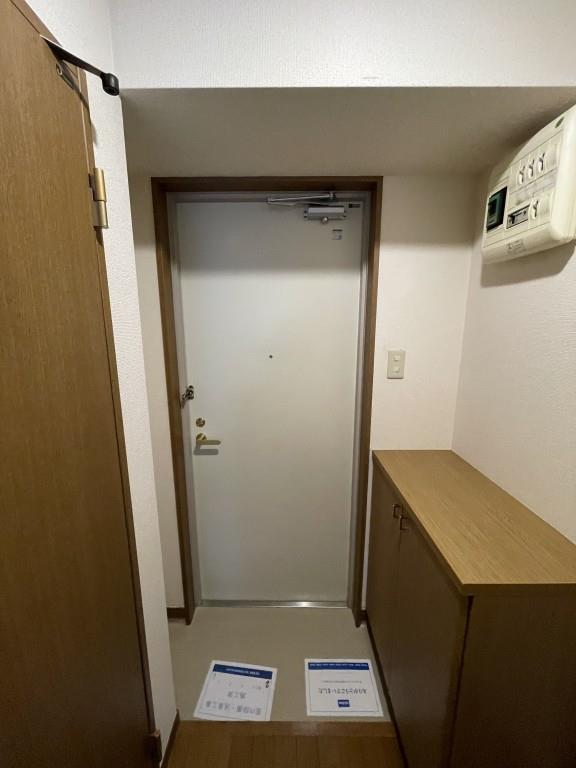 クリーンガーデン御茶ノ水 玄関