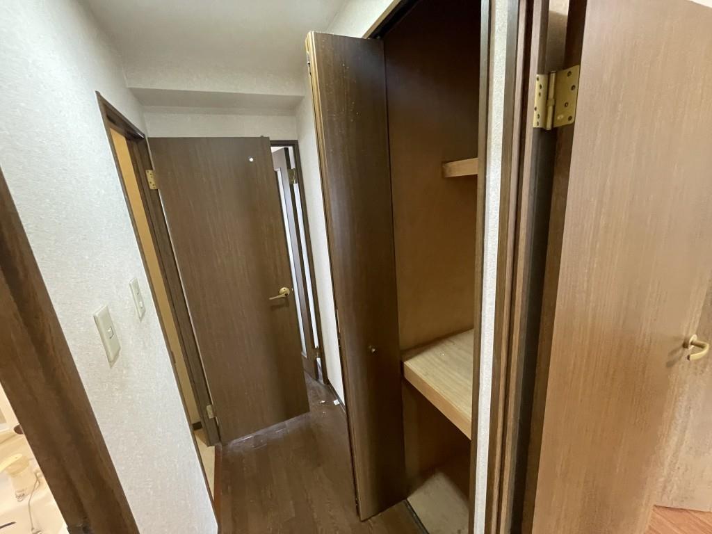 シェモア鶴見緑地 玄関