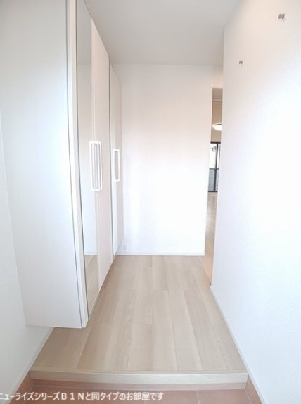 サニーハイツ　タカ 玄関