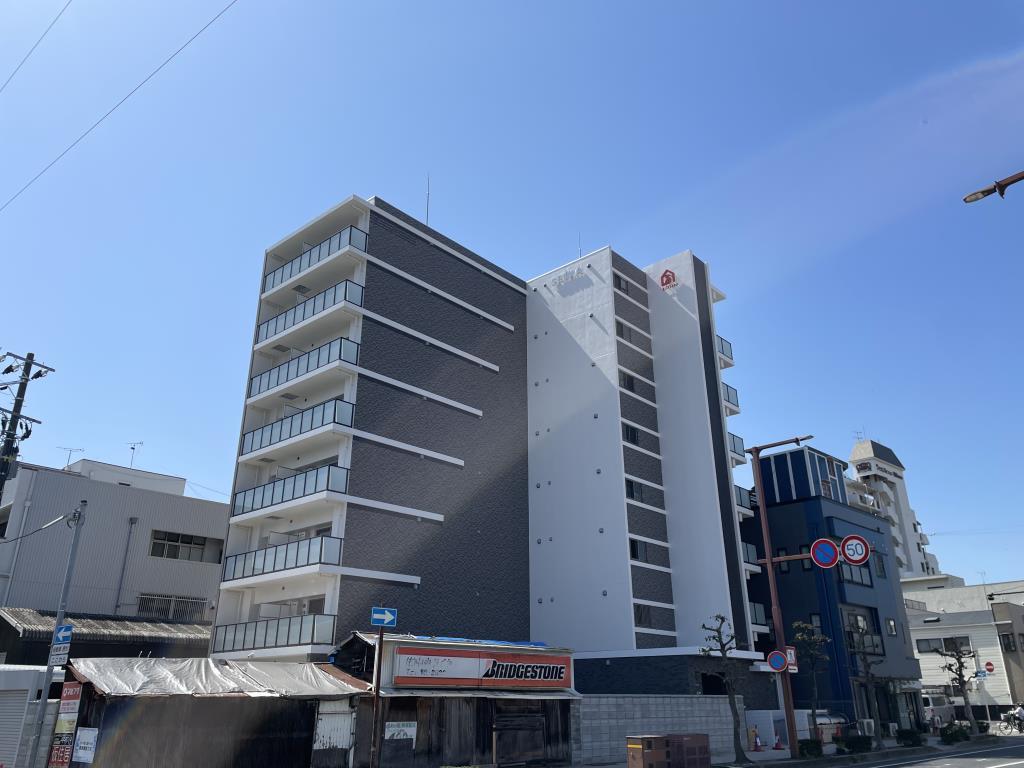 クロスフロント十二所線 外観写真