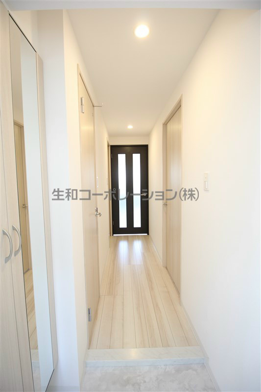 コンパル汐留 玄関