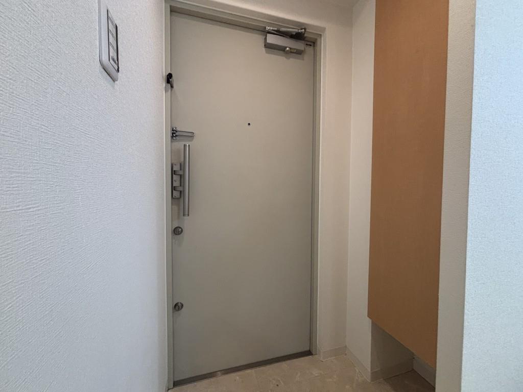フォレストプラザⅠ 玄関