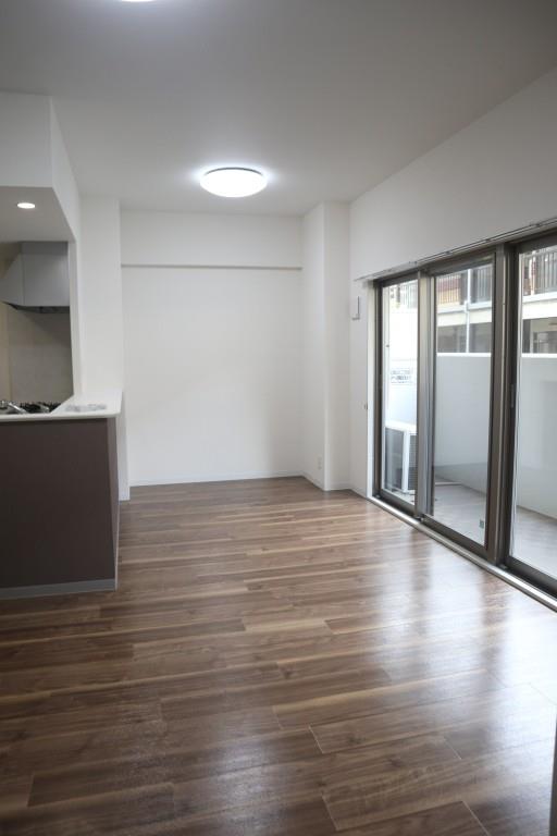 プリマ・メーラ リビング